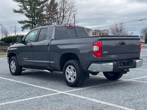 Used 2015 Toyota Tundra SR5 image 6