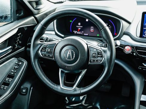 Used 2025 Acura MDX w/ Technology Package image 13