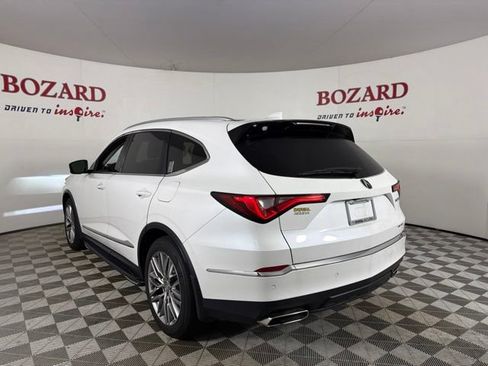 Used 2022 Acura MDX SH-AWD w/ Advance Package image 6