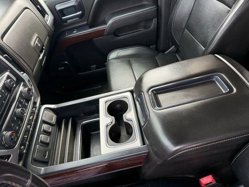 Used 2014 GMC Sierra 1500 SLT w/ SLT Preferred Package image 14