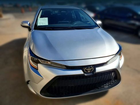 Used 2023 Toyota Corolla LE w/ LE Convenience Package FWD image 22