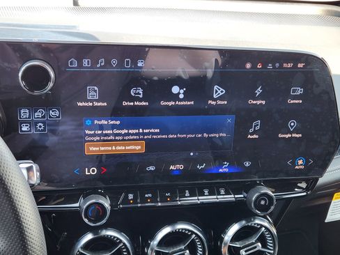 New 2025 Chevrolet Blazer EV LT image 15