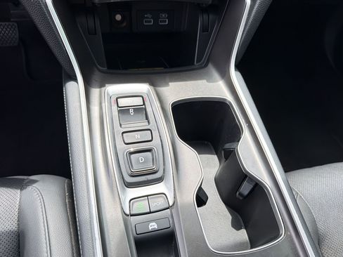 Used 2021 Honda Accord Touring image 24