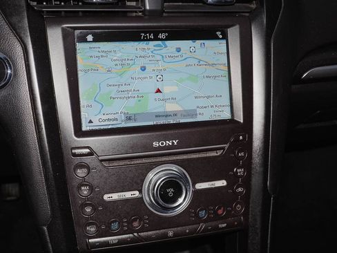 Used 2019 Ford Fusion Energi Titanium image 14