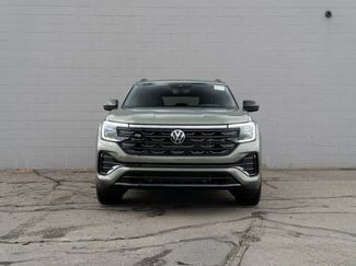 New 2026 Volkswagen Atlas Cross Sport SEL R-Line video 2