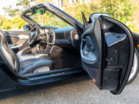 Used 2001 Porsche Boxster S image 48