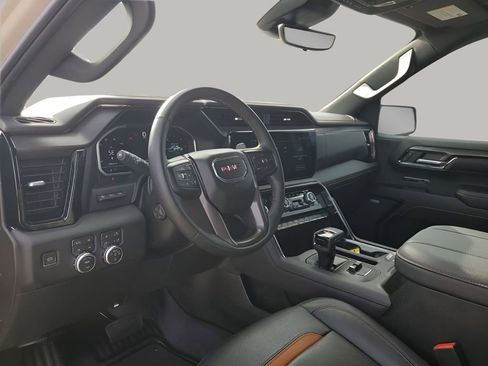 Used 2023 GMC Sierra 1500 AT4 w/ Technology Package image 30