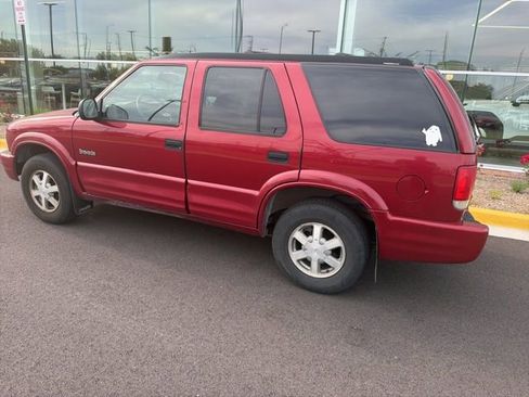 Used 1998 Oldsmobile Bravada AWD w/ Value Pkg image 19