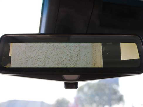 Used 2017 Cadillac Escalade ESV Premium Luxury w/ LPO, Radiant Package image 30