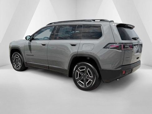 New 2026 Jeep Cherokee Laredo AWD/4WD image 5
