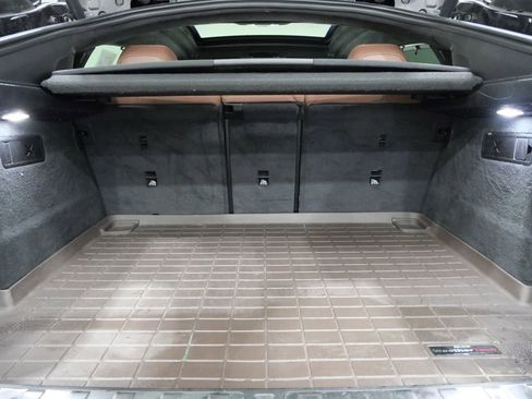 Used 2022 BMW X6 M50i w/ Executive Package image 27