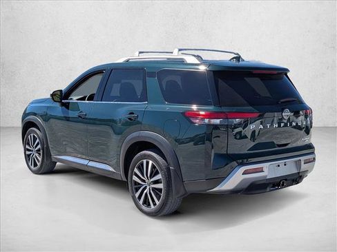 Certified 2025 Nissan Pathfinder Platinum image 6