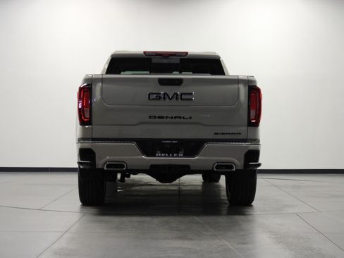 New 2026 GMC Sierra 1500 Denali w/ Technology Package AWD/4WD image 5