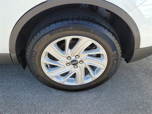 Certified 2024 Lincoln Corsair FWD image 8