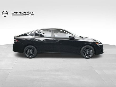 New 2026 Nissan Sentra SV FWD image 6