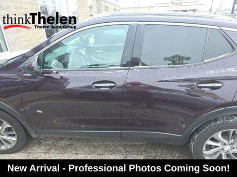 Used 2021 Buick Encore GX Essence w/ Advanced Technology Package image 3