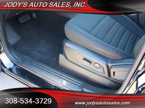 Used 2021 Ford Ranger XLT w/ Equipment Group 302A High image 3