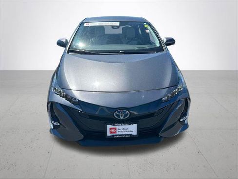 Certified 2018 Toyota Prius Prime Advanced FWD image 3