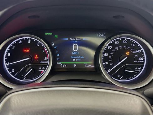 Used 2023 Toyota Camry XLE w/ Navigation Package image 11