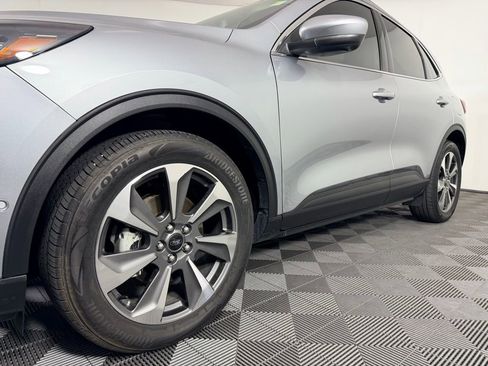 Used 2023 Ford Escape Platinum w/ Premium Technology Package image 12