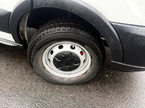 Used 2016 Ford Transit 250 130 Low Roof image 30