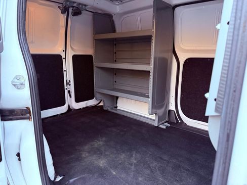 Used 2019 Nissan NV200 S image 18