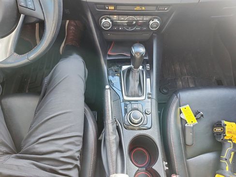 Used 2015 MAZDA MAZDA3 i Grand Touring image 21