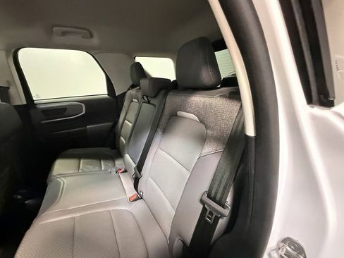 Used 2025 Ford Bronco Sport Badlands image 48