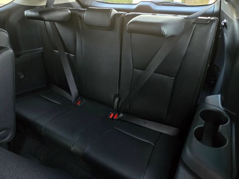 Certified 2026 Toyota Highlander Limited AWD/4WD image 12