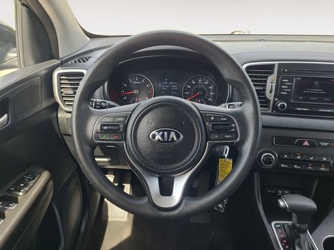 Used 2019 Kia Sportage LX AWD/4WD image 12