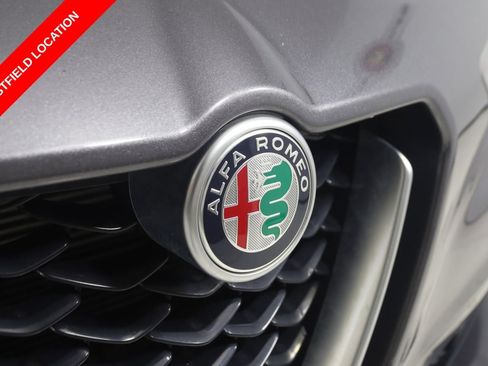 Used 2024 Alfa Romeo Stelvio Ti AWD/4WD image 19