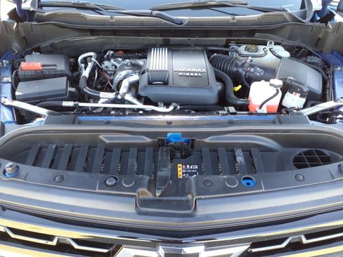 Used 2024 Chevrolet Silverado 1500 LT Trail Boss w/ Convenience Package II image 31