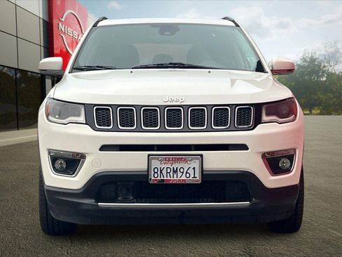Used 2018 Jeep Compass Limited w/ Navigation Group image 11