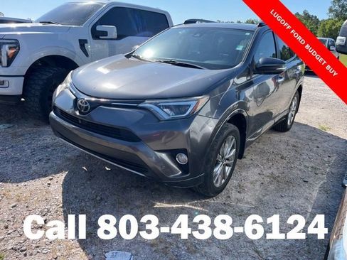 Used 2017 Toyota RAV4 Platinum FWD image 4