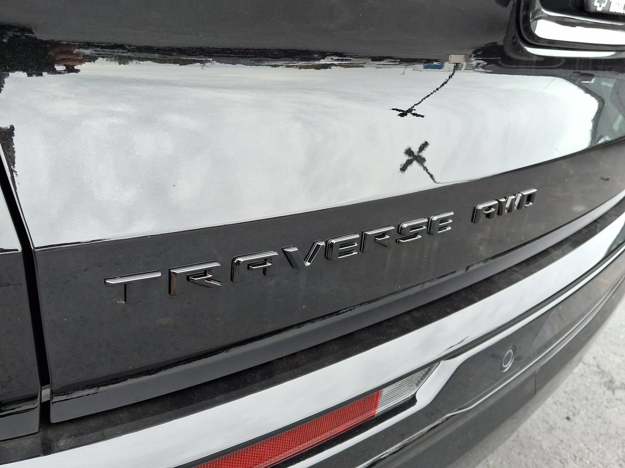 New 2027 Chevrolet Traverse RS AWD/4WD image 11