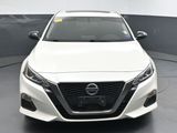 Used 2019 Nissan Altima 2.5 SR w/ SR Premium Package image 2