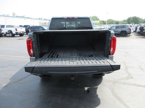 Used 2020 GMC Sierra 1500 AT4 w/ Off-Road Performance Package AWD/4WD image 10