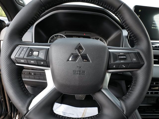 New 2026 Mitsubishi Outlander LE AWD/4WD image 19