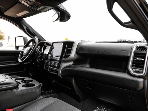 Used 2023 RAM 3500 Tradesman image 9
