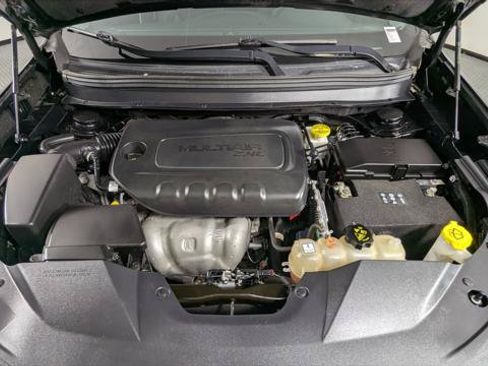 Used 2020 Jeep Cherokee Latitude AWD/4WD image 26
