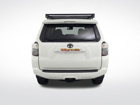 Used 2020 Toyota 4Runner SR5 Premium w/ Moonroof Package image 18