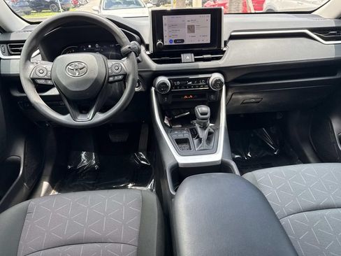Used 2024 Toyota RAV4 XLE w/ Convenience Package FWD image 16