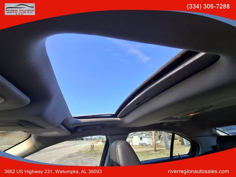 Used 2011 Ford Taurus Limited w/ 303A Rapid Spec Order Code image 12