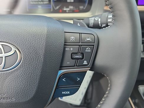 New 2026 Toyota Crown Signia AWD/4WD image 18