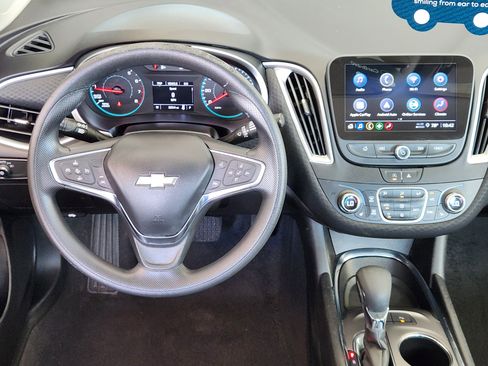 Used 2025 Chevrolet Malibu LT FWD image 29