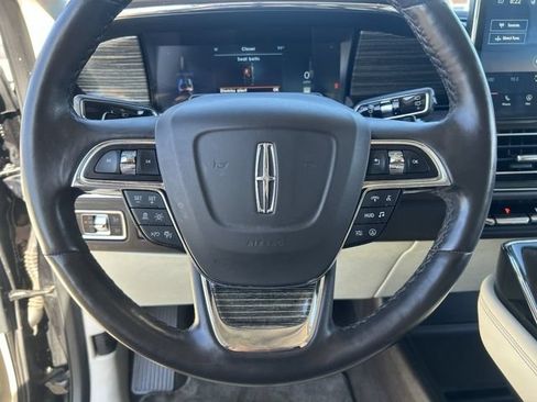 Used 2023 Lincoln Navigator Black Label AWD/4WD image 25
