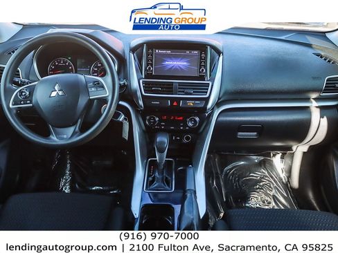 Used 2020 Mitsubishi Eclipse Cross ES image 11