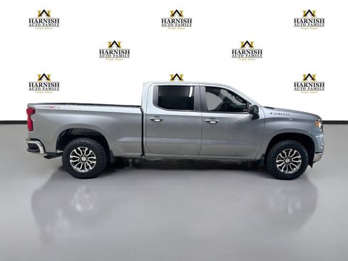 Used 2023 Chevrolet Silverado 1500 LT AWD/4WD image 4