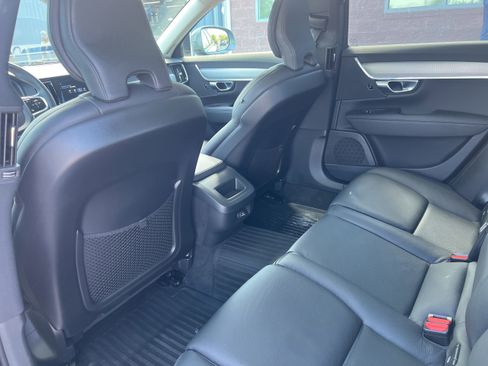 Used 2019 Volvo V90 T6 Cross Country w/ Advanced Package AWD/4WD image 22