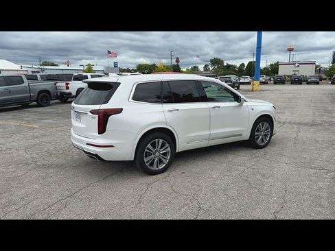 Certified 2023 Cadillac XT6 Premium Luxury AWD/4WD image 36